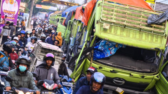 Fakta-fakta Warga Bakar Truk Imbas Tabrak Bocah di Teluknaga